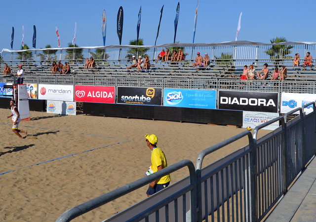 Tribuna montata per i campionati italiani di Beach Volley a Catania